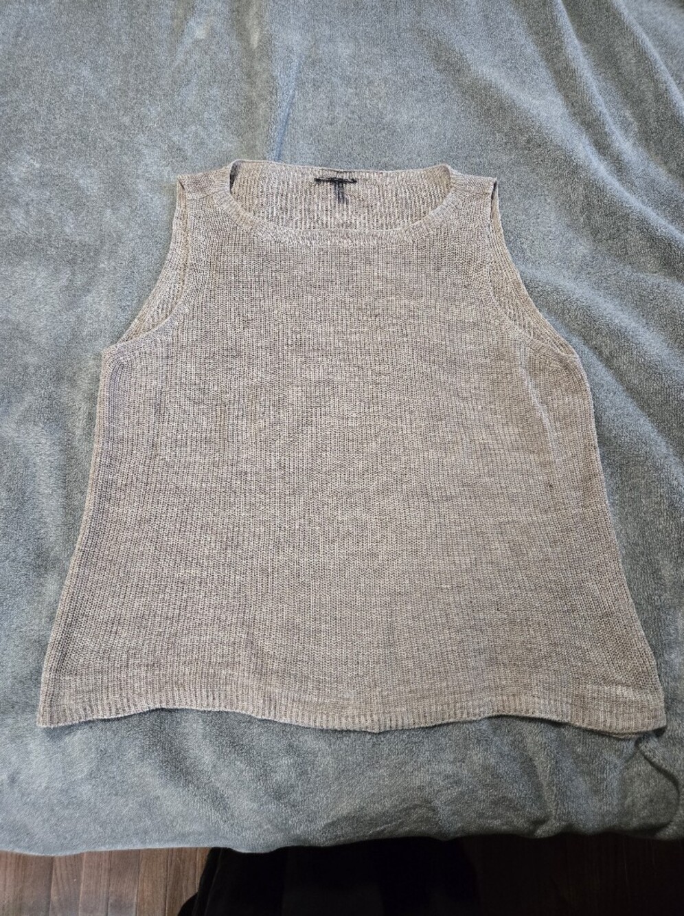 100% Linen Sleeveless Knit Tank Top in Light Taupe